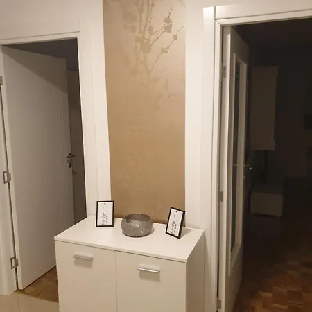 Elena Apartman Daire